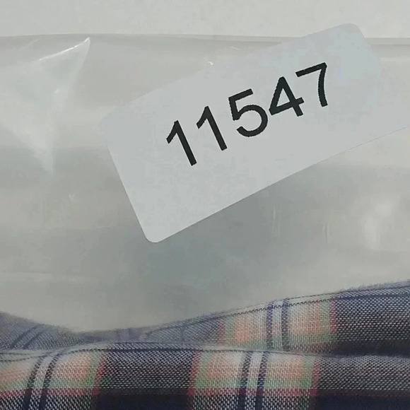 Tommy Bahama Mens Medium Plaid Button-Up Shirt 100% Cotton 23PT - Picture 8 of 8